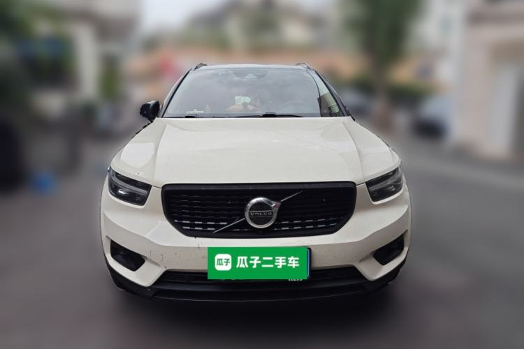 Used Volvo XC40 2021 T4 Four-Wheel Drive Smart Luxury Edition Front