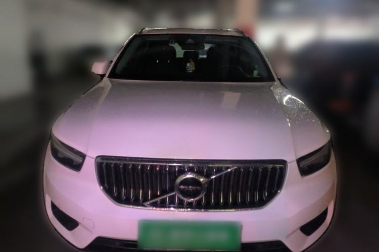 Used Volvo XC40 2021 T4 4x4 SmartDrive Fashion Edition Front