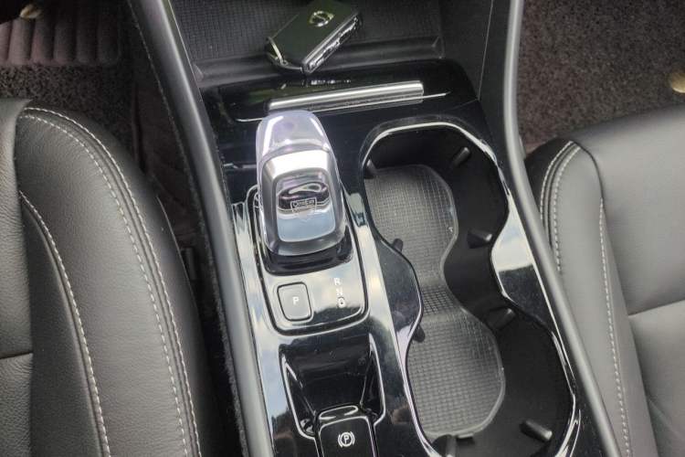 Used Volvo XC40 2021 T4 Four-Wheel Drive Smart Luxury Edition Gear Lever