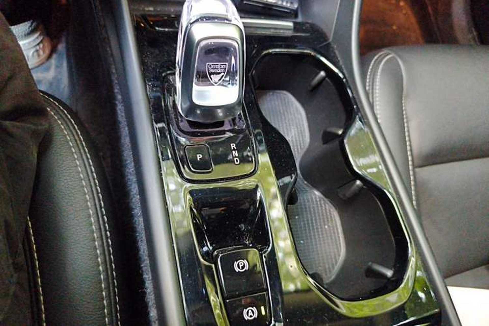 Used Volvo XC40 2021 T4 Four-Wheel Drive Smart Luxury Edition Gear Lever