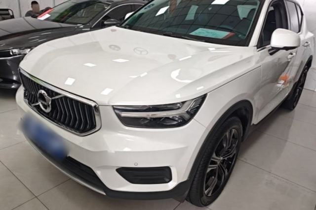 Used Volvo XC40 2021 T4 4x4 SmartDrive Fashion Edition