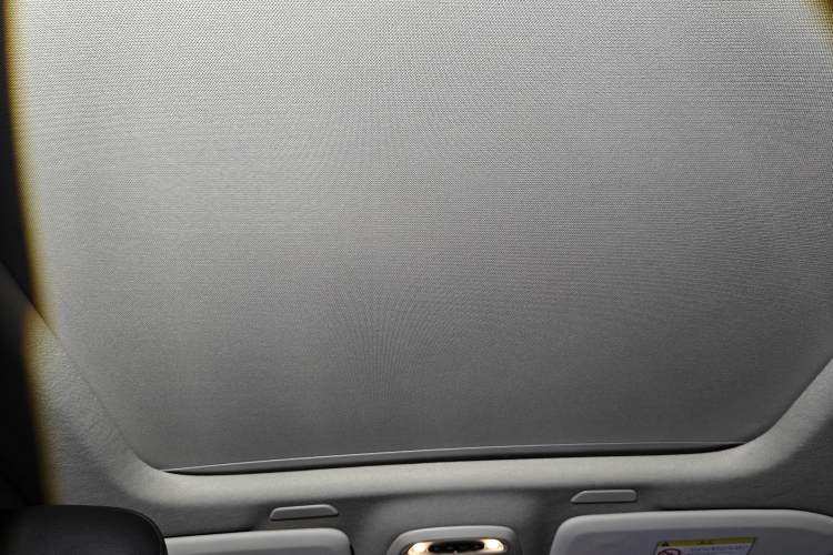 Used Volvo XC40 2021 T4 4x4 SmartDrive Fashion Edition Headliner