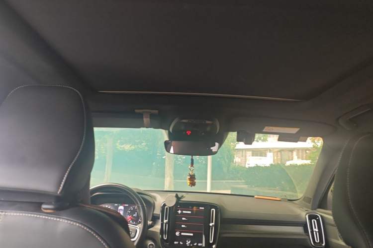 Used Volvo XC40 2021 T4 Four-Wheel Drive Smart & Sporty Edition Headliner