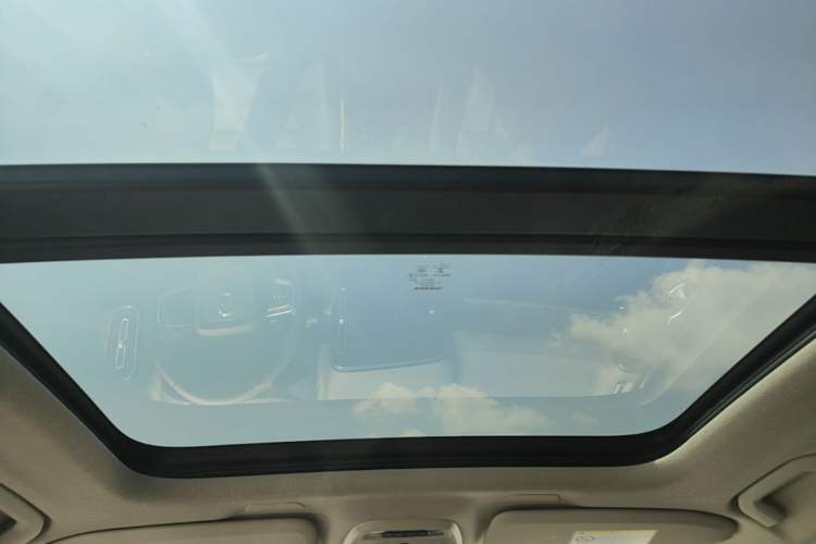 Used Volvo XC40 2021 T4 Four-Wheel Drive Smart Luxury Edition Headliner