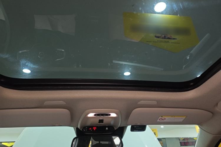 Used Volvo XC40 2021 T4 4x4 SmartDrive Fashion Edition Headliner