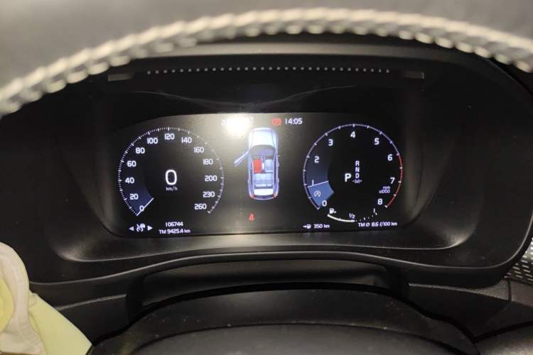 Used Volvo XC40 2021 T4 Four-Wheel Drive Smart & Sporty Edition Instrument Cluster