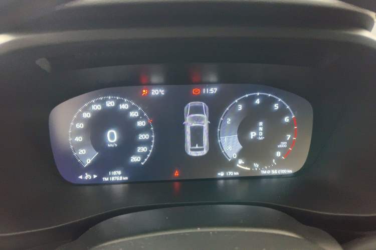 Used Volvo XC40 2021 T3 Smart & Stylish Edition Instrument Cluster