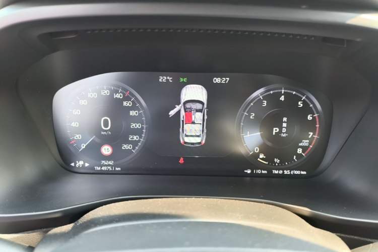 Used Volvo XC40 2021 T4 Four-Wheel Drive Smart Luxury Edition Instrument Cluster
