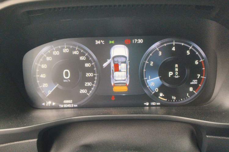 Used Volvo XC40 2021 T4 Four-Wheel Drive Smart & Sporty Edition Instrument Cluster