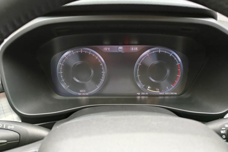 Used Volvo XC40 2021 T3 Smart & Stylish Edition Instrument Cluster