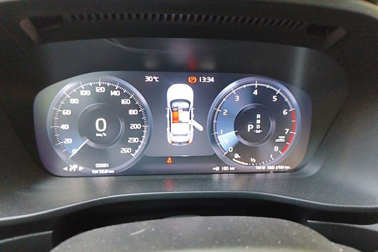 Used Volvo XC40 2021 T4 Four-Wheel Drive Smart Luxury Edition Instrument Cluster