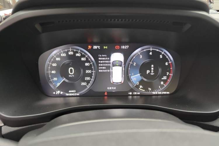 Used Volvo XC40 2021 T4 Four-Wheel Drive Smart Luxury Edition Instrument Cluster