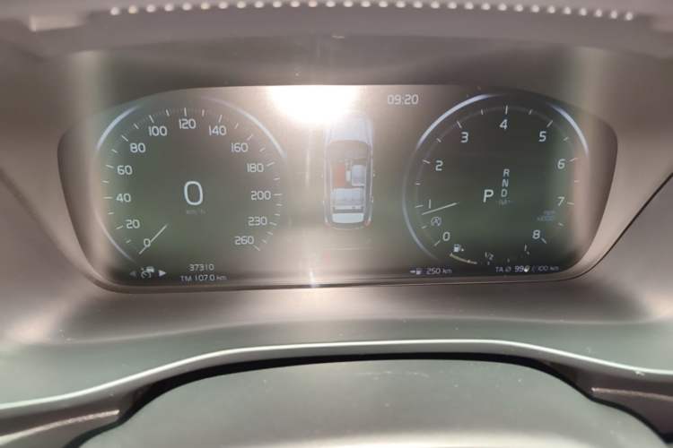 Used Volvo XC40 2021 T4 Four-Wheel Drive Smart Luxury Edition Instrument Cluster