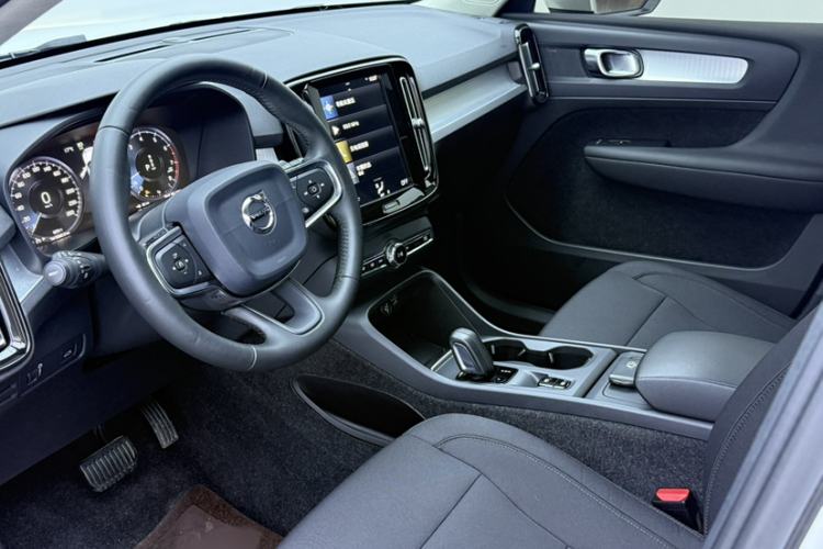 Used Volvo XC40 2021 T3 Smart & Stylish Edition Interior 10