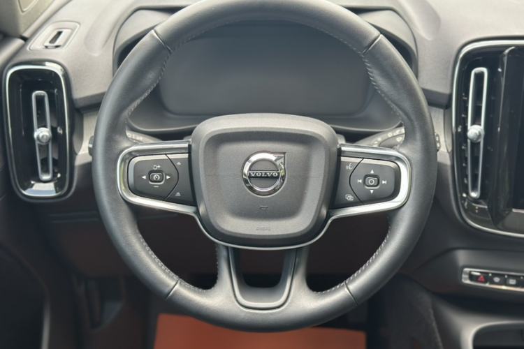 Used Volvo XC40 2021 T4 Four-Wheel Drive Smart Luxury Edition Interior 5