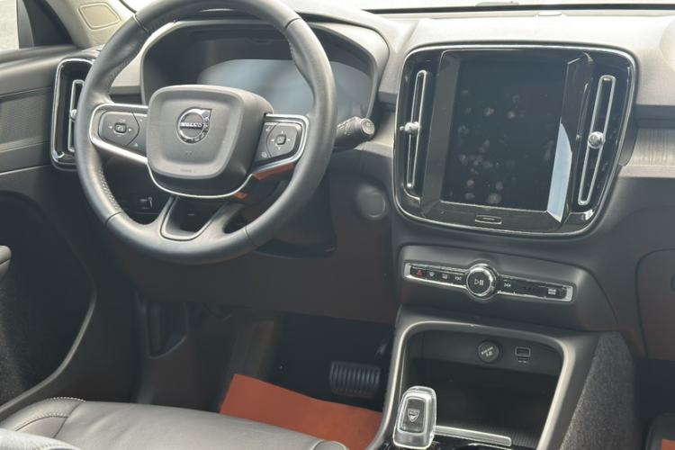 Used Volvo XC40 2021 T4 Four-Wheel Drive Smart Luxury Edition Interior 8