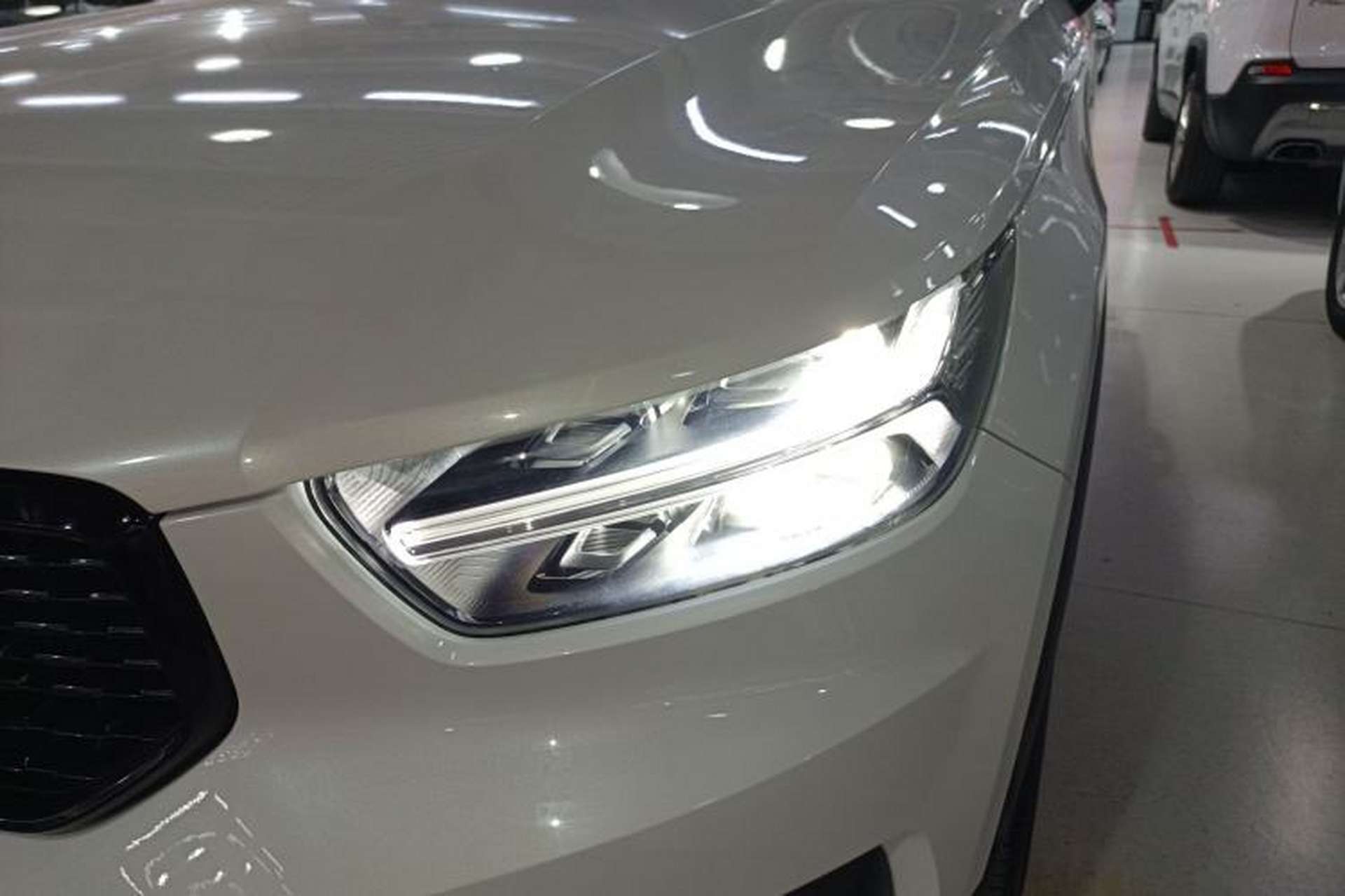 Used Volvo XC40 2021 T4 Four-Wheel Drive Smart & Sporty Edition Left Front Headlight
