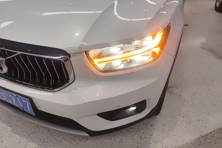 Used Volvo XC40 2021 T4 Four-Wheel Drive Smart Luxury Edition Left Front Headlight