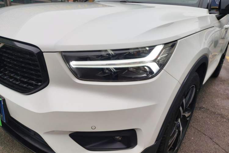Used Volvo XC40 2021 T4 Four-Wheel Drive Smart & Sporty Edition Left Front Headlight