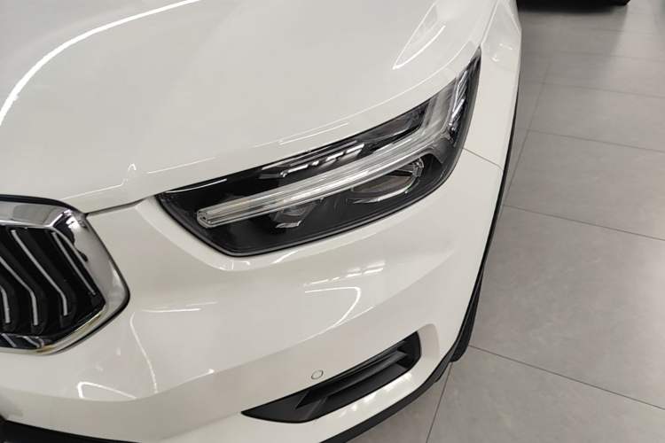 Used Volvo XC40 2021 T3 Smart & Stylish Edition Left Front Headlight