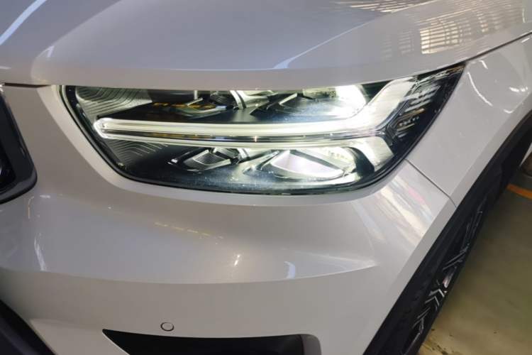 Used Volvo XC40 2021 T4 Four-Wheel Drive Smart Luxury Edition Left Front Headlight