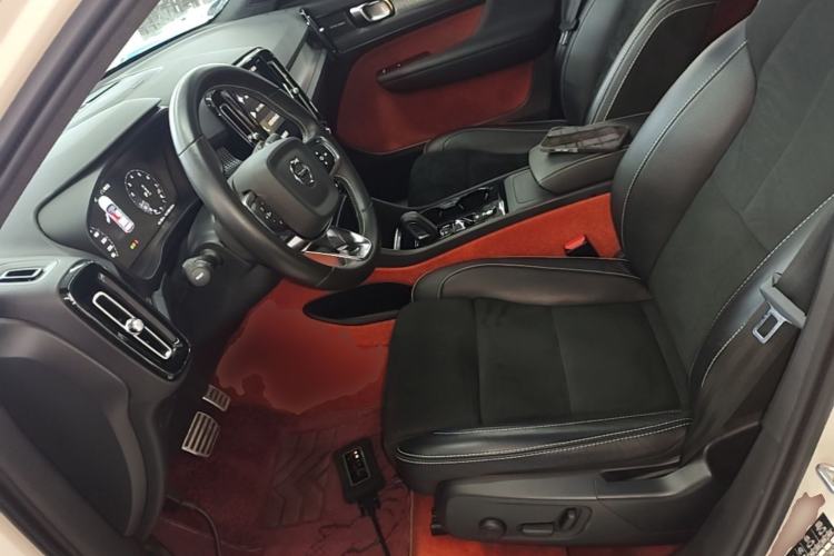 Used Volvo XC40 2021 T4 Four-Wheel Drive Zhiya Sport Edition Left Front Seat