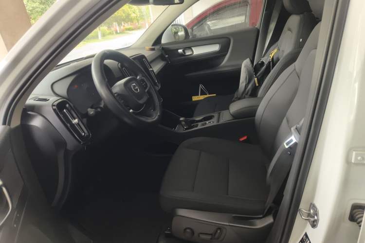 Used Volvo XC40 2021 T3 Smart & Stylish Edition Left Front Seat