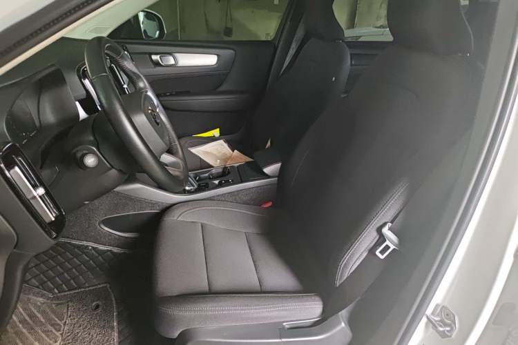 Used Volvo XC40 2021 T3 Smart & Stylish Edition Left Front Seat