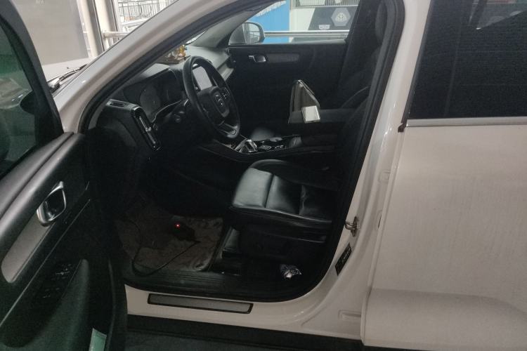 Used Volvo XC40 2021 T4 Four-Wheel Drive Smart Luxury Edition Left Front Seat