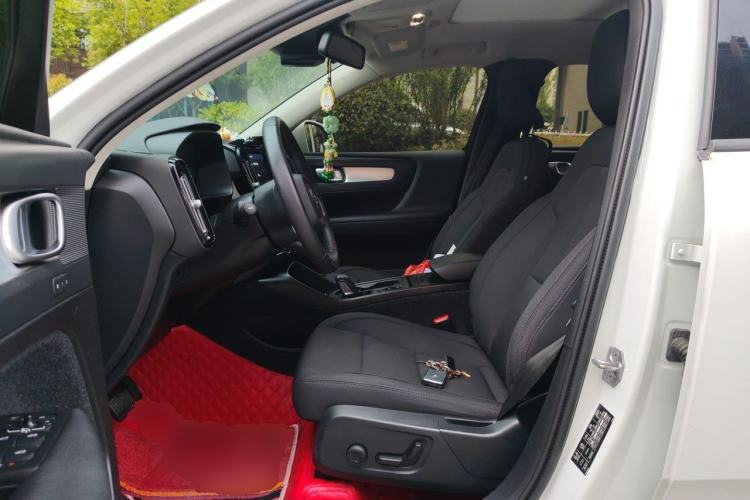 Used Volvo XC40 2021 T3 Smart & Stylish Edition Left Front Seat
