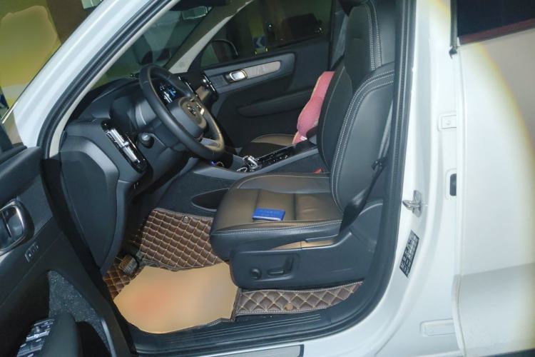 Used Volvo XC40 2021 T4 Four-Wheel Drive Smart Luxury Edition Left Front Seat