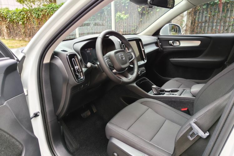 Used Volvo XC40 2021 T3 Smart & Stylish Edition Left Front Seat