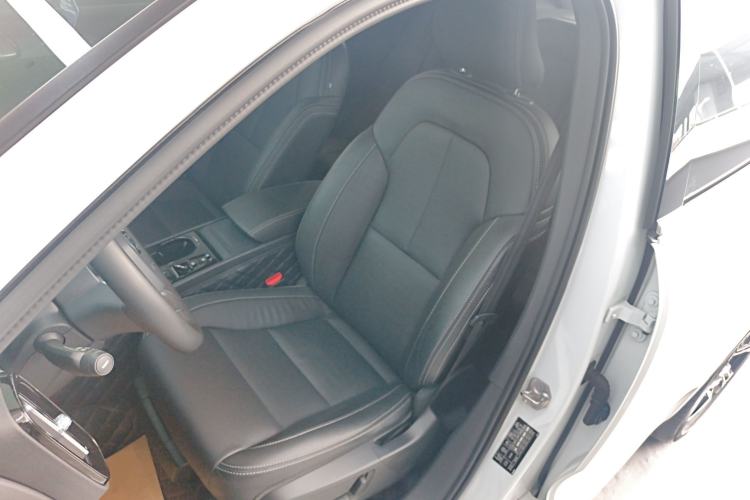 Used Volvo XC40 2021 T4 Four-Wheel Drive Smart Luxury Edition Left Front Seat