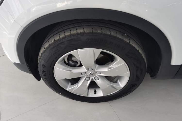 Used Volvo XC40 2021 T3 Smart & Stylish Edition Left Front Wheel Hub