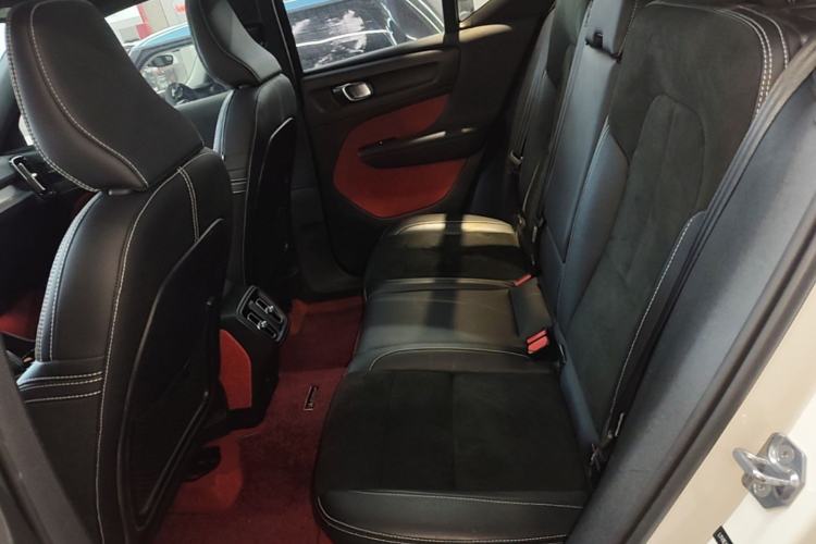 Used Volvo XC40 2021 T4 Four-Wheel Drive Zhiya Sport Edition Left Rear Seat