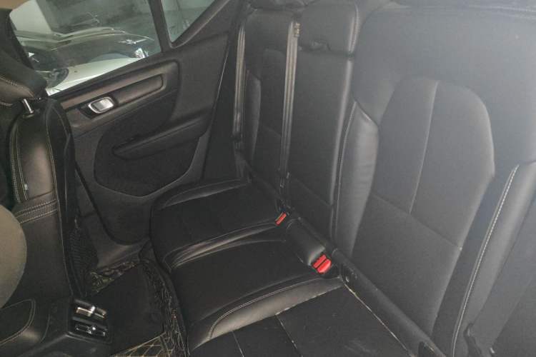 Used Volvo XC40 2021 T3 Zhiyuan Luxury Edition Left Rear Seat