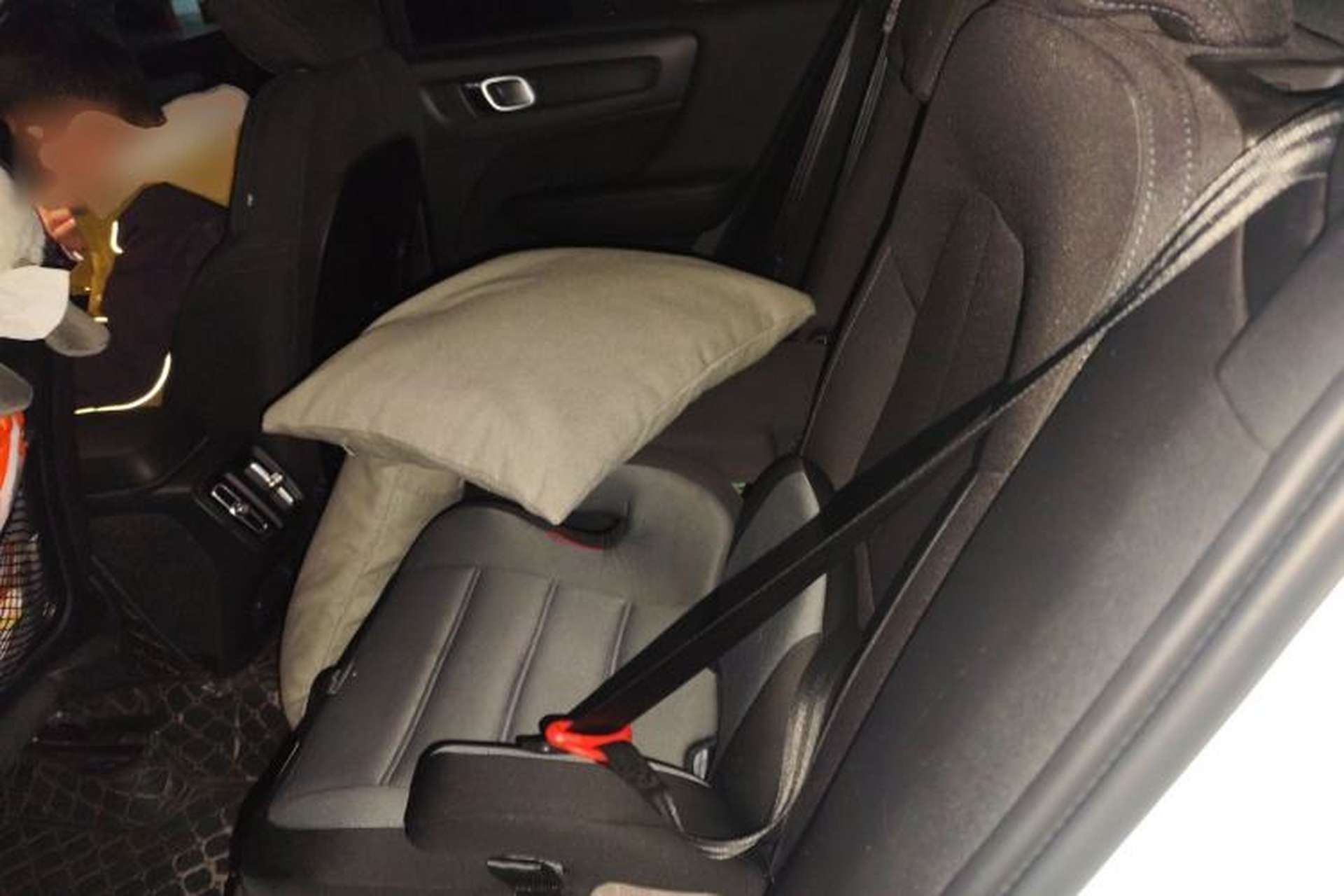 Used Volvo XC40 2021 T3 Smart & Stylish Edition Left Rear Seat