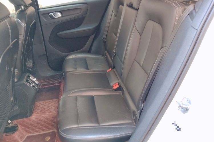 Used Volvo XC40 2021 T4 Four-Wheel Drive Smart Luxury Edition Left Rear Seat