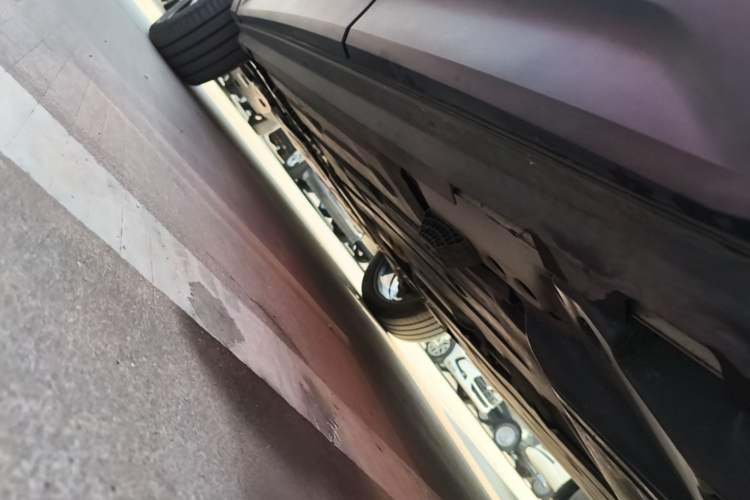 Used Volvo XC40 2021 T4 Four-Wheel Drive Smart Luxury Edition Left Side Sill