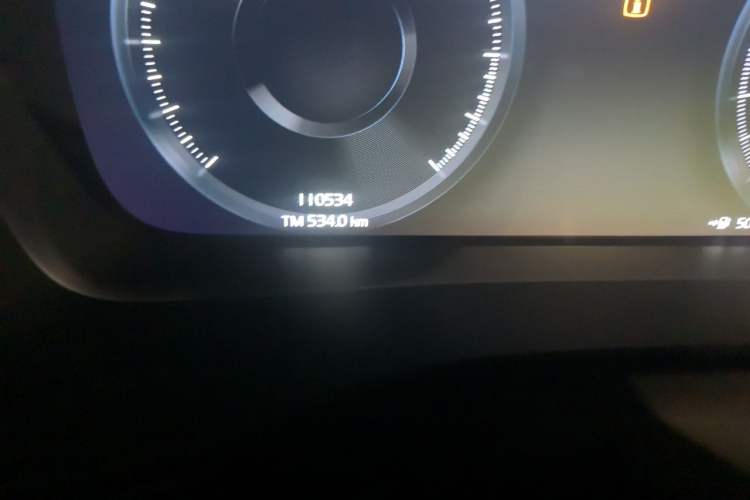 Used Volvo XC40 2021 T3 Smart & Stylish Edition Odometer Close Up
