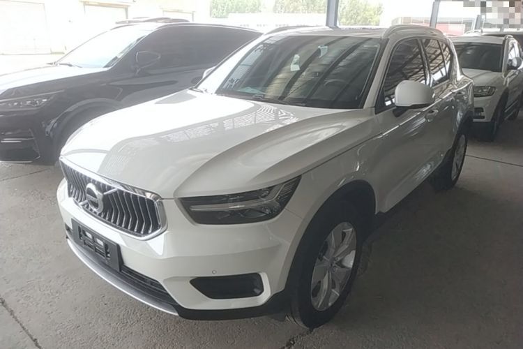 Used Volvo XC40 2021 T4 4x4 SmartDrive Fashion Edition Guazi used car, China used car export, Used car for sale, Used Volvo cars, Cheapest cars for sale