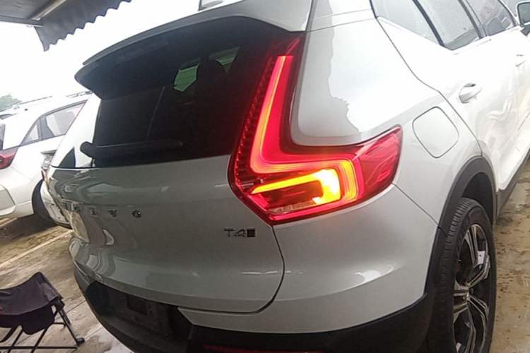 Used Volvo XC40 2021 T4 Four-Wheel Drive Smart Luxury Edition Rear