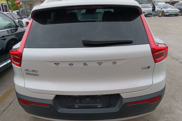 Used Volvo XC40 2021 T4 Four-Wheel Drive Smart Luxury Edition Rear
