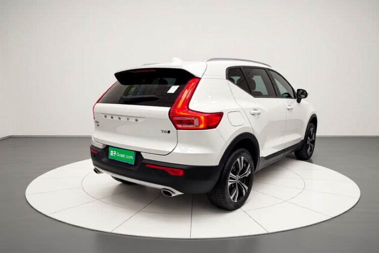Used Volvo XC40 2021 T4 4x4 SmartDrive Fashion Edition Rear
