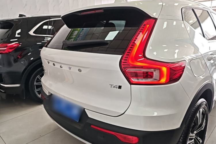 Used Volvo XC40 2021 T4 4x4 SmartDrive Fashion Edition Rear