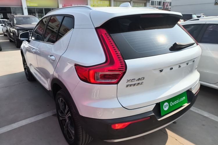 Used Volvo XC40 2021 T4 Four-Wheel Drive Smart Luxury Edition Rear Left 45 Deg