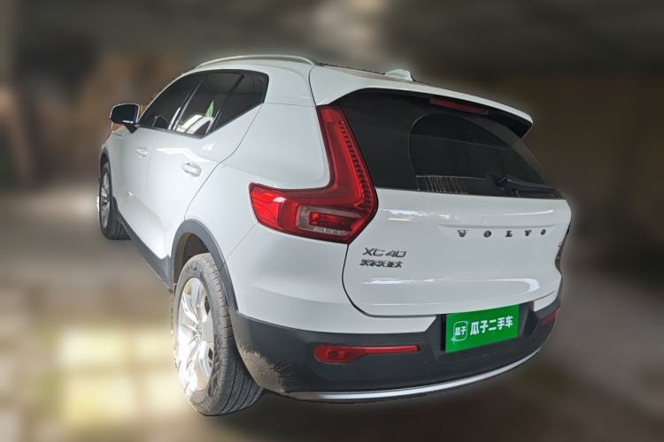 Used Volvo XC40 2021 T3 Smart & Stylish Edition Rear Left 45 Deg