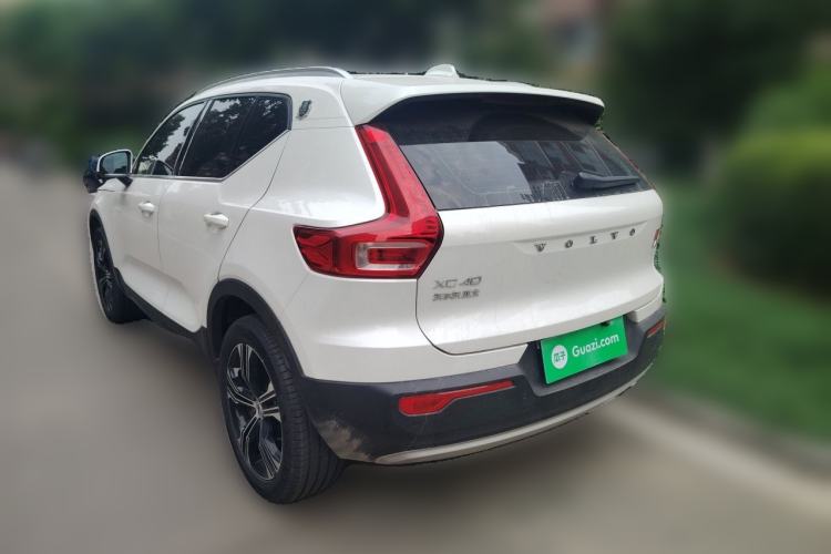 Used Volvo XC40 2021 T4 Four-Wheel Drive Smart Luxury Edition Rear Left 45 Deg