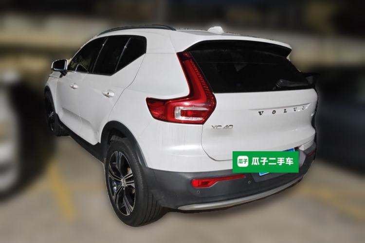 Used Volvo XC40 2021 T4 Four-Wheel Drive Smart Luxury Edition Rear Left 45 Deg