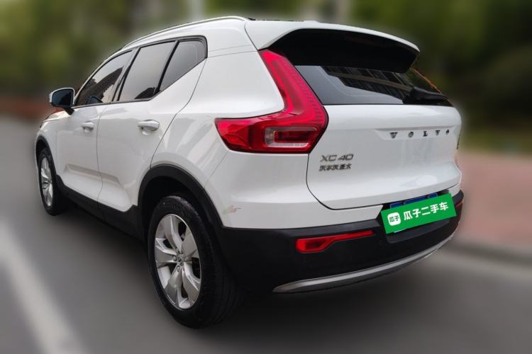 Used Volvo XC40 2021 T3 Smart & Stylish Edition Rear Left 45 Deg